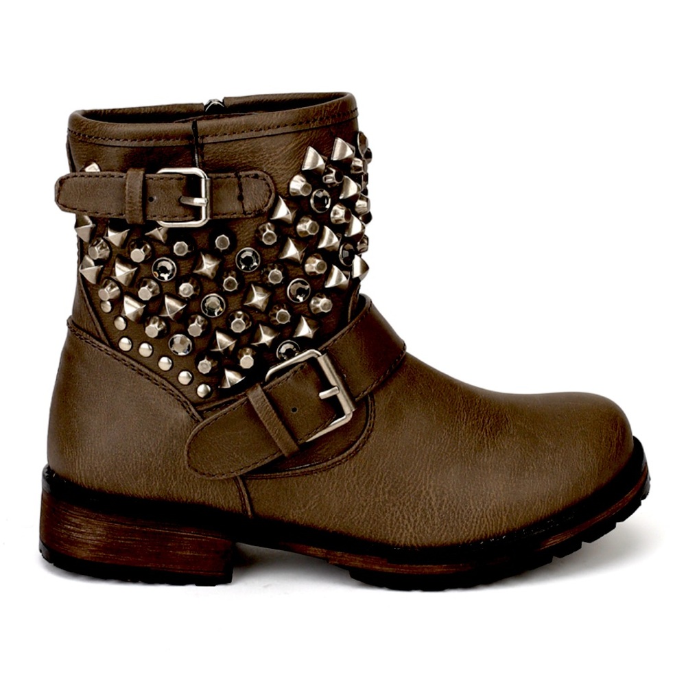 Breckelles Studded Boho Western  Women’s Boots Size 6 New